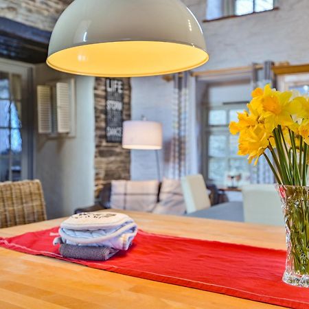 Polean Farm Cottages - With Free Animal Feeding And Pony Rides And Free Access To A Nearby Pool Looe Eksteriør bilde