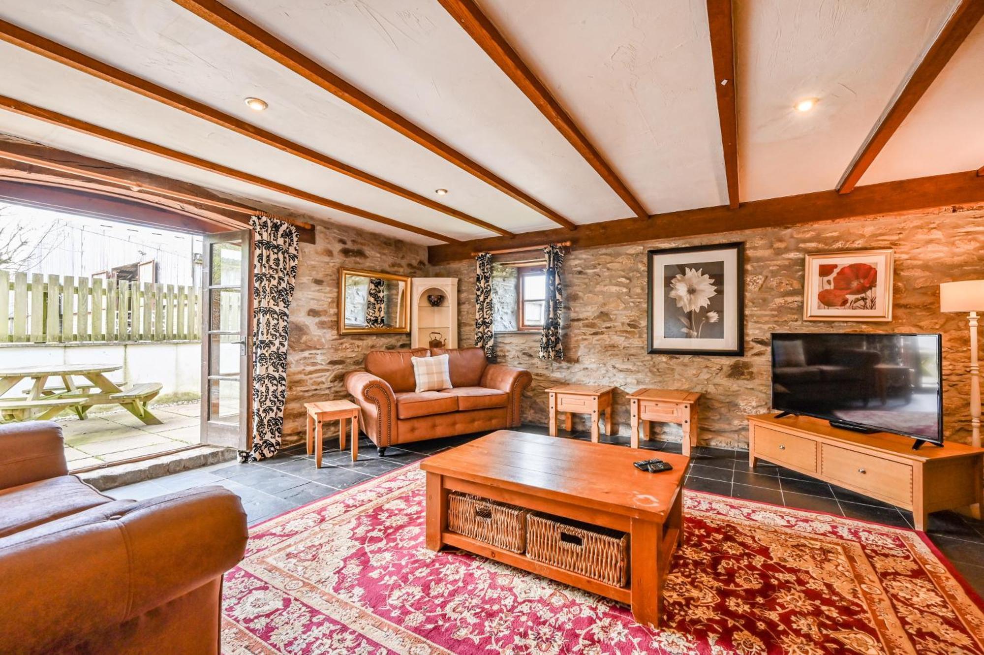 Polean Farm Cottages - With Free Animal Feeding And Pony Rides And Free Access To A Nearby Pool Looe Eksteriør bilde