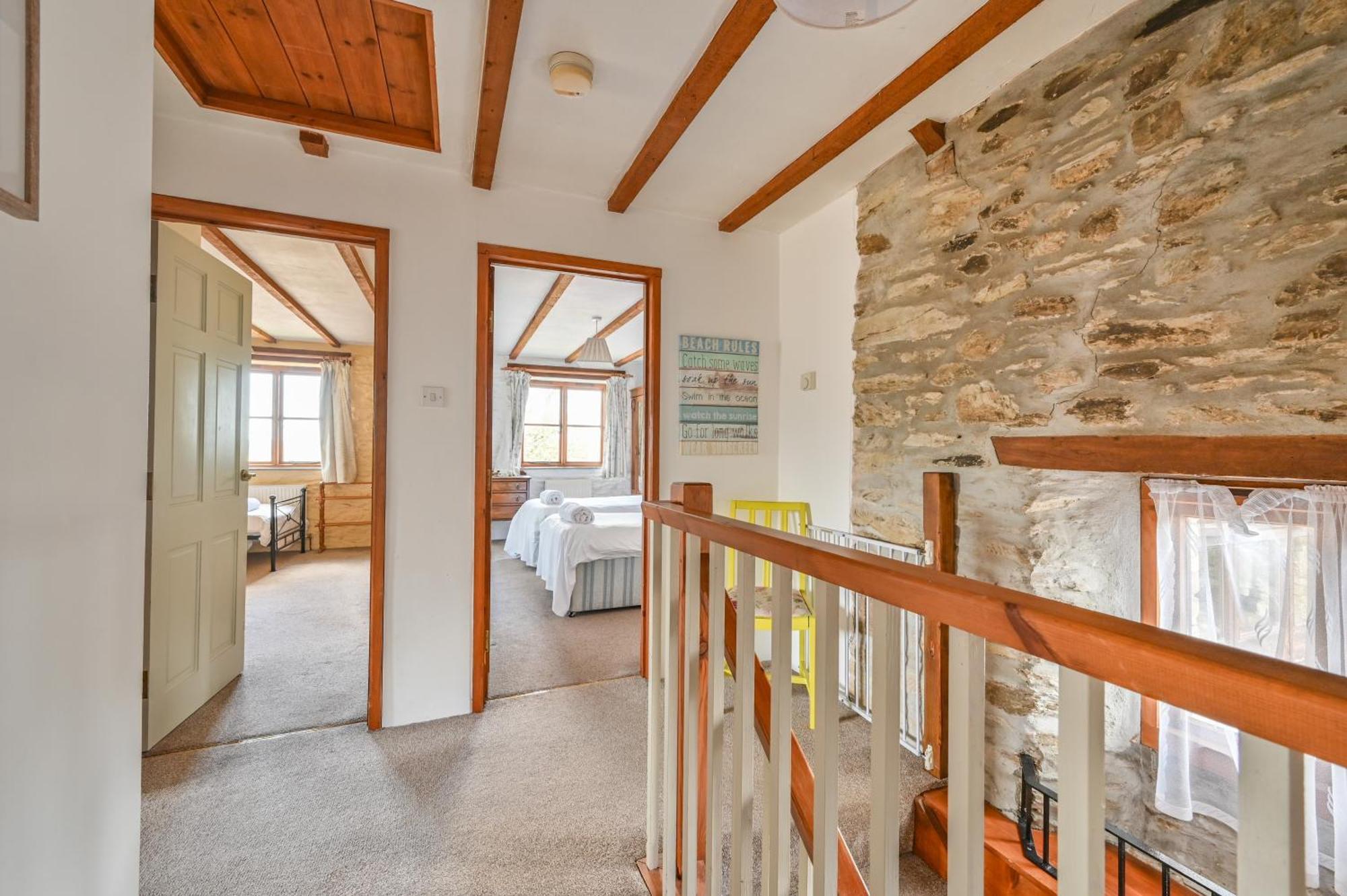 Polean Farm Cottages - With Free Animal Feeding And Pony Rides And Free Access To A Nearby Pool Looe Rom bilde
