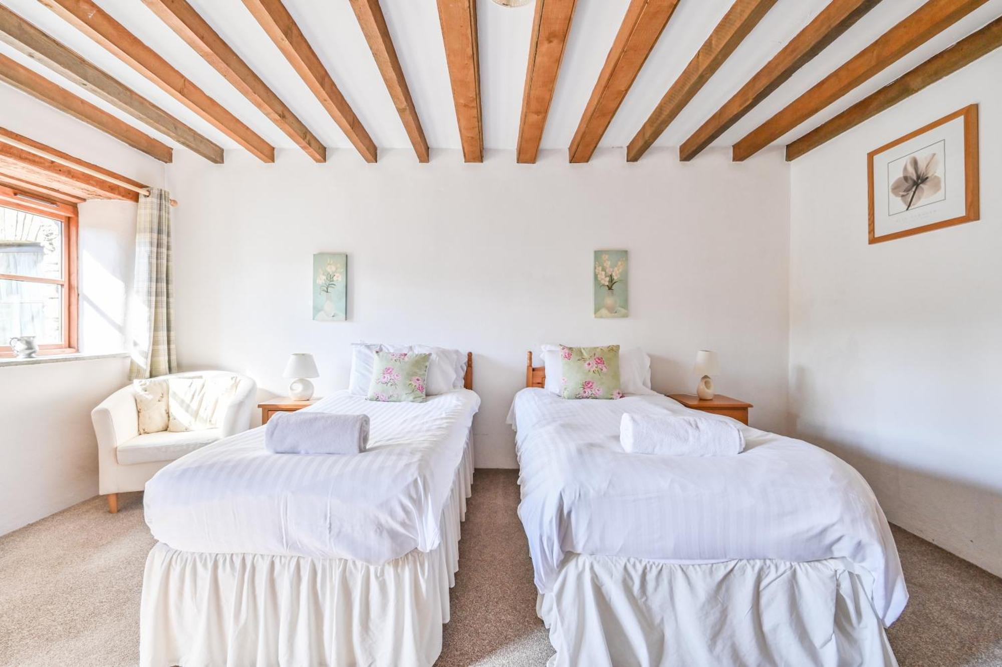 Polean Farm Cottages - With Free Animal Feeding And Pony Rides And Free Access To A Nearby Pool Looe Rom bilde