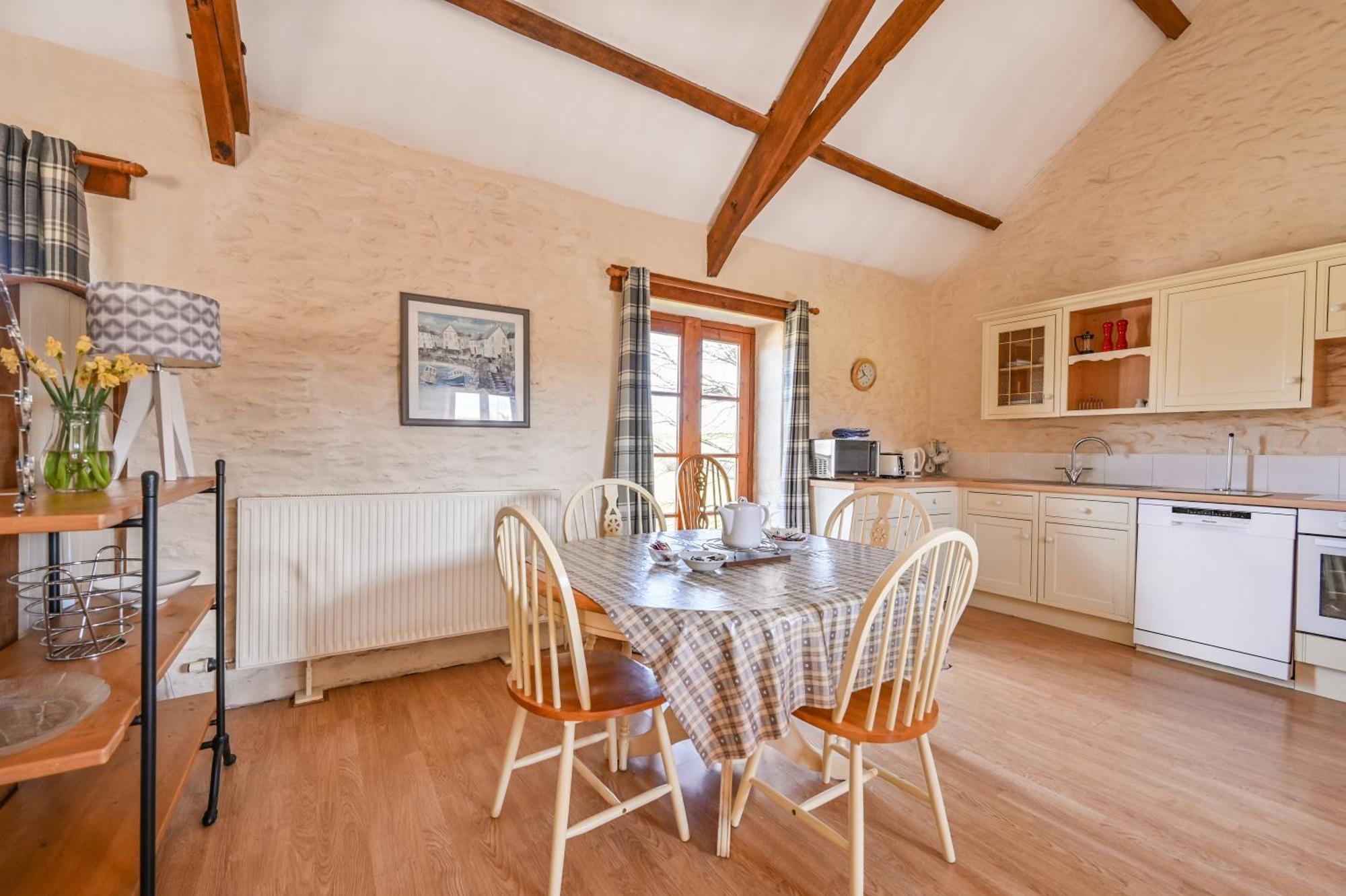 Polean Farm Cottages - With Free Animal Feeding And Pony Rides And Free Access To A Nearby Pool Looe Rom bilde